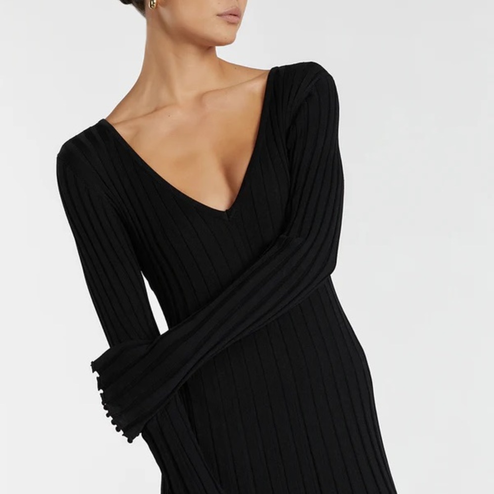 DISSH Black Long Sleeve Ribbed Dress